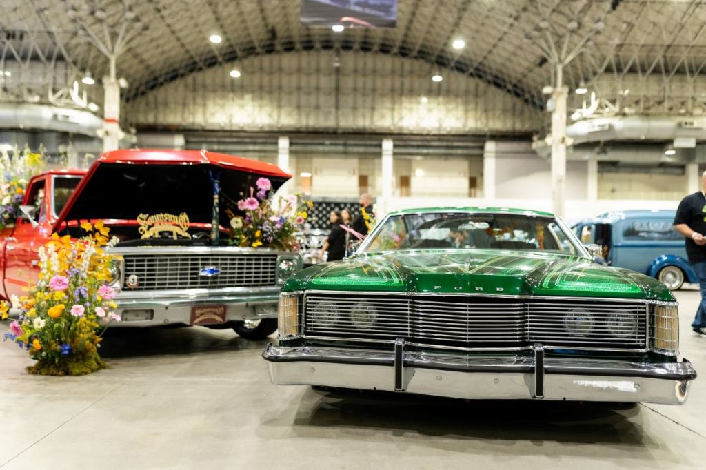 Lowrider cars return to Navy Pier